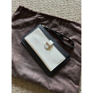 Kate Spade New York Cedar Street Karolina Wristlet